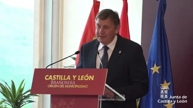 Señal institucional del acto real en Brañosera, primer municipio de España